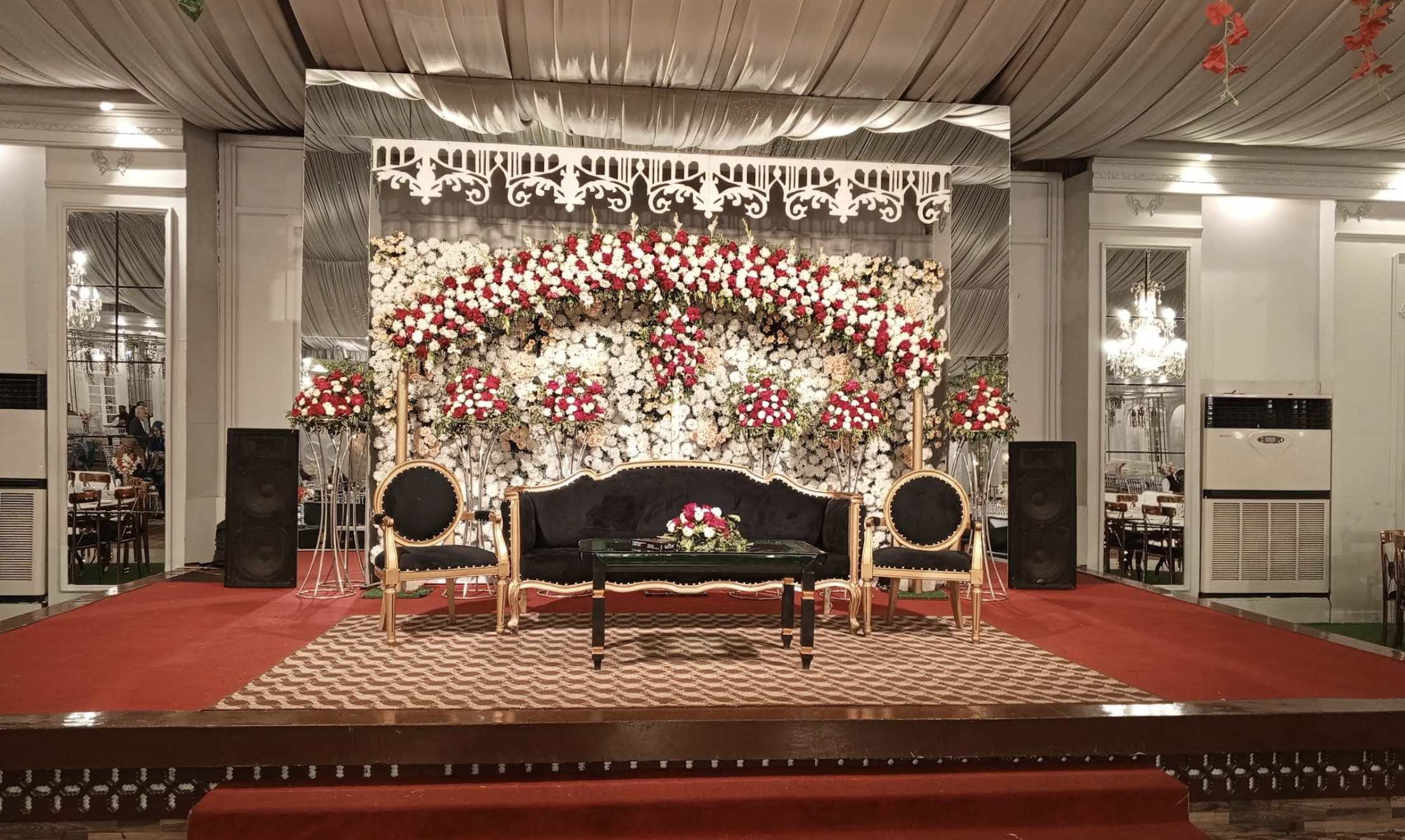Four Seasons Banquet Hall
