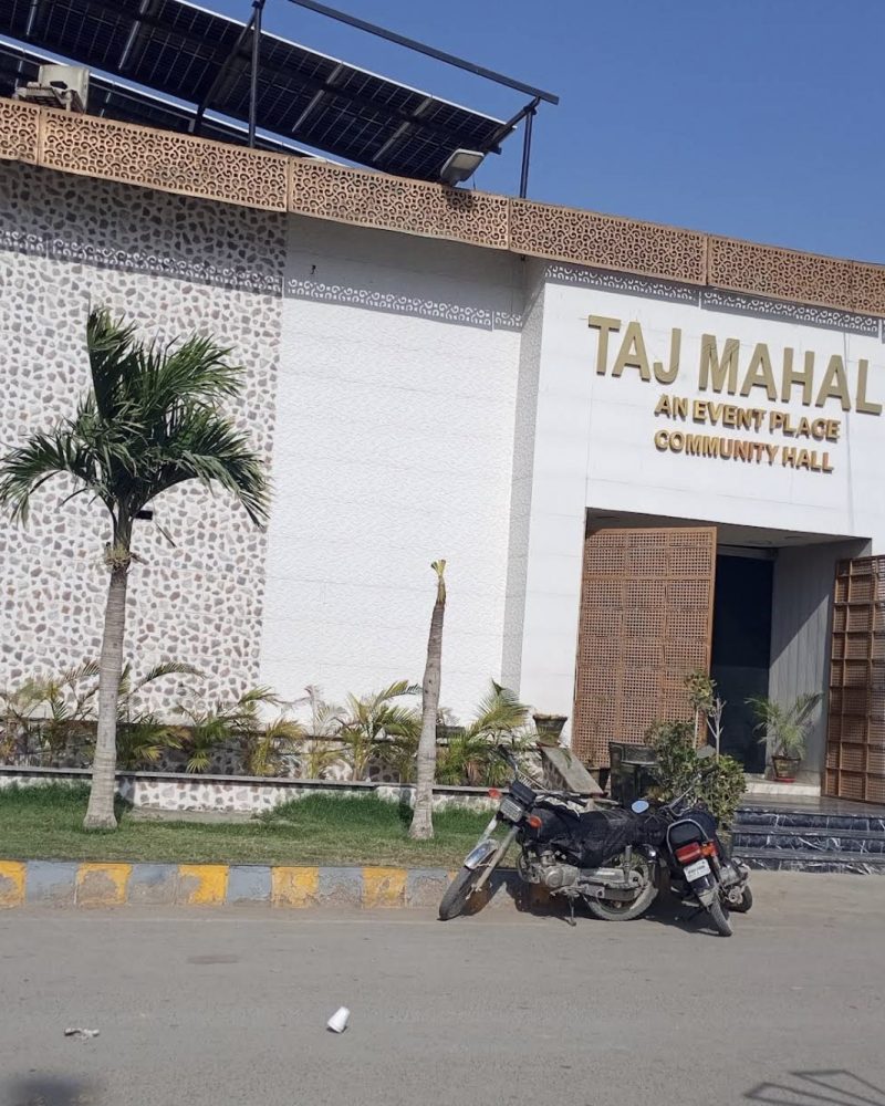 Taj Mahal Banqet